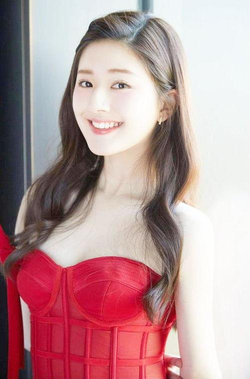 美女网红被爆料视频,揭秘背后真相  第3张 美女网红被爆料视频,揭秘背后真相  第3张