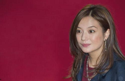 娱乐吃瓜女明星,揭秘吃瓜女明星背后的故事  第2张 娱乐吃瓜女明星,揭秘吃瓜女明星背后的故事  第2张