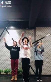 电舞视频在线观看,在线观看电舞视频的极致体验  第2张 电舞视频在线观看,在线观看电舞视频的极致体验  第2张