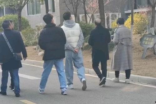 吃瓜事件网红,揭秘吃瓜网红背后的故事  第3张 吃瓜事件网红,揭秘吃瓜网红背后的故事  第3张